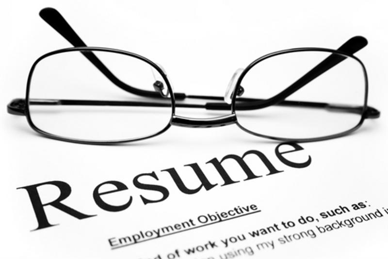 Check for grammatical errors, misspelled words and punctuation issues on a resume.
